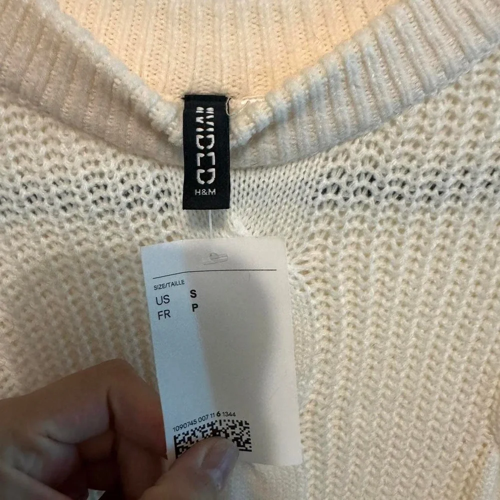 Cream cable knit sweater dress with pockets Size S